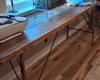 Antique Wallpaper Hanging Table