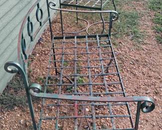 Heavy Iron Deco Garden Set