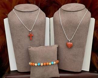 Red Jasper Heart Pendant Necklaces with Beaded Stretch Bracelet