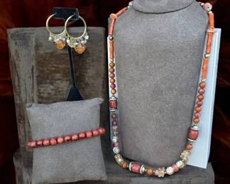 Southwestern Boho Coral Tone Beaded Necklace Bracelet Earrings Jewelry Set
