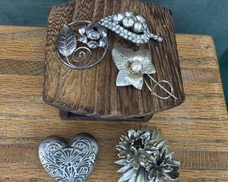 Vintage Brooches