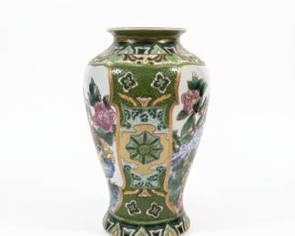 Japanese Imari Style Porcelain Vase