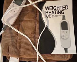 Weighted Heating Pad with Hand-Held Controller