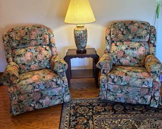 (2) Matching Floral LazyBoy Rocker/Recliners.    $250.00 each.         33”w 30”d 38” t