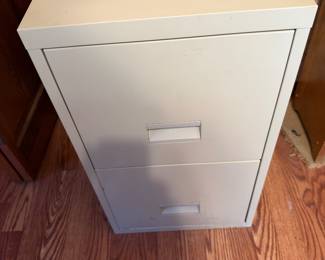 2 drawer metal file cabinet $30.00