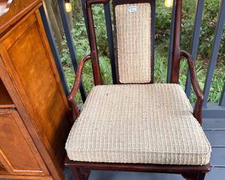 Only $15. Asian style chair. Text Mike 352-281-1822 if you want to buy it.