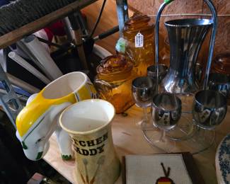 Beautiful vintage amber canister set
