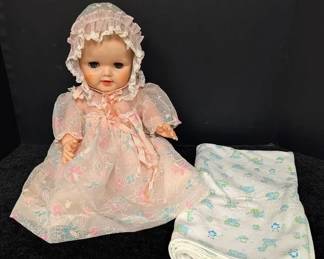 Vintage 1950s Baby Doll  Blanket