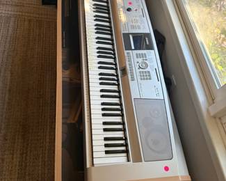 Yamaha Keyboard DGX-505