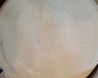 Large Crock, Gainey Ceramics, La Verne California, SC14 Lid Circa 1960’s 14” tall and approx 14” Wide. Excellent