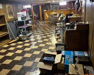 Tools, screws, nails and woodworking equipment