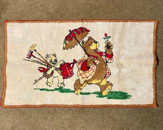 VINTAGE NURSERY ROOM RUG