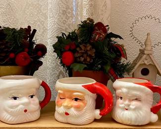 VINTAGE WINKING SANTA CUPS