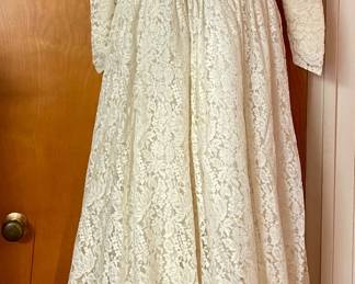 VINTAGE WEDDING DRESS