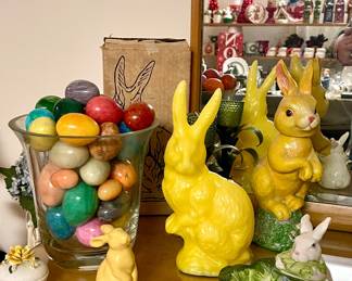HAND CARVED ALABASTER AND MARBLE EGGS