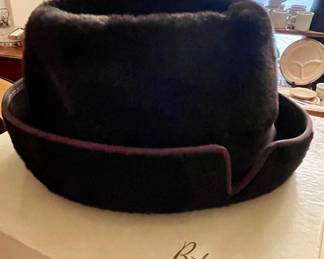 VINTAGE CHRISTIAN DIOR HAT FROM BATTELSTEINS