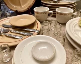 VINTAGE GARWOOD CITY CAFE DISH WARE, GLASS RESTAURANT CREAMER JARS 