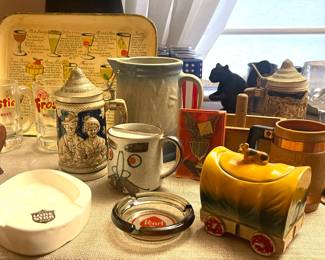 MCM BAR TRAY, FROSTIE ROOTBEER MUGS, CHUCK WAGON SUGAR BOEL, LONE STAR BEER ASHTRAY, PEARL BEER ASHTRAY