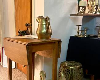 VINTAGE DROP LEAF TABLE, VINTAGE BRASS GEESE WITH EGG, BRASS WATER CAN