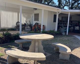 CONCRETE PICNIC TABLE