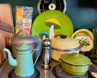 MCM MUSHROOM TRAY, ENAMELWARE COFFEE POT, CLUB POT, PATTY SHELL SET FOR MAKING ROSETTES NEW IN PACKAGING