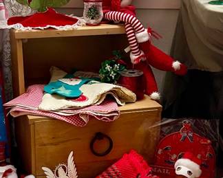 CHRISTMAS LINENS, MCM NIGHTSTAND