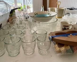 ANCHOR HOCKING CLEAR BUBBLE GLASS GLASSES