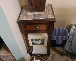 French Country Khloe Accent Table, plant has sold