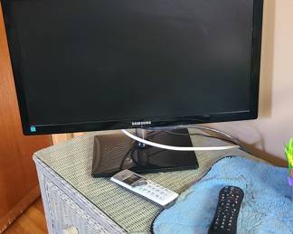 24" Samsung