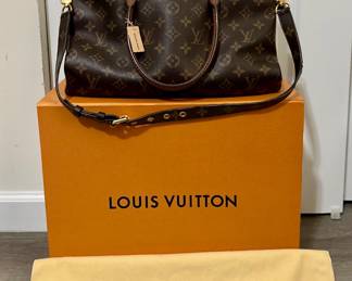Louis Vuitton Handbag 