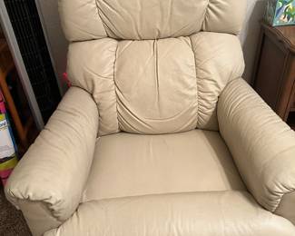 RECLINER