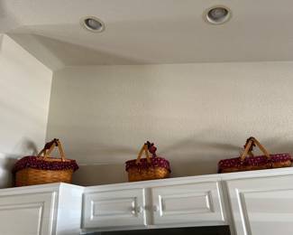 BASKET COLLECTION