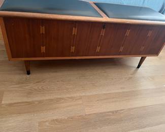 VINTAGE CEDAR CHEST