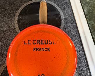 Le Creuset 18cm Enameled Cast Iron Saucepan with Wood Handle