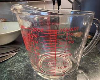 Vintage Anchor Hocking Oven Basics 4-Cup Measuring Cup