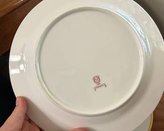 Noritake Orion Pattern Dinner Plates