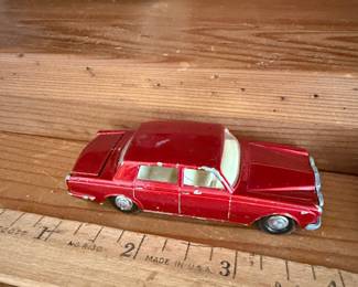 Matchbox Lesney No. 24 Rolls-Royce Silver Shadow