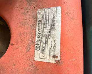 Husqvarna YT48XLS Riding Lawn Mower
