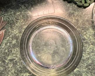 Vintage 13 oz. Graduated Mixing Glass