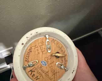 Vintage Porcelain Cardinal Music Box
