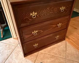 Traditional Three-Drawer Oak Nightstand