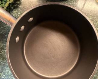 Calphalon Commercial Aluminum Cookware 2.5 Quart Saucepan