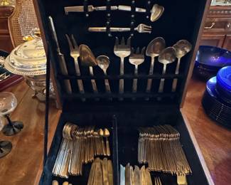 Vintage Rogers Bros. 'Rose' Pattern Silverplate Flatware Set