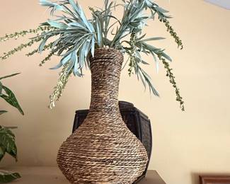 Woven Seagrass Decorative Floor Vase