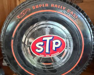 Hot Wheels STP Super Rally Case