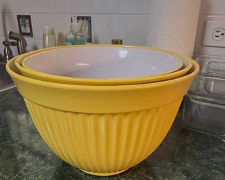 Yellow Fluted Melamine Mixing Bowl Set