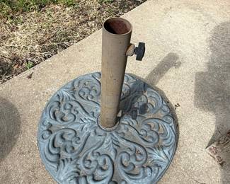 Decorative Cast Iron Patio Umbrella Stand