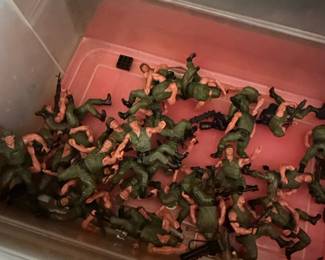 1974 Mattel Heroes in Action Toy Soldier Lot