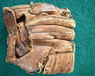 Vintage Rawlings Leather Baseball Glove