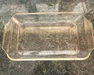Anchor Hocking Fire-King 1.5 Quart Baking Dish